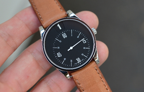 エニグマ GIANNI BULGARI バイタイム エキセントリック “ジャンピングアワー” 115203S