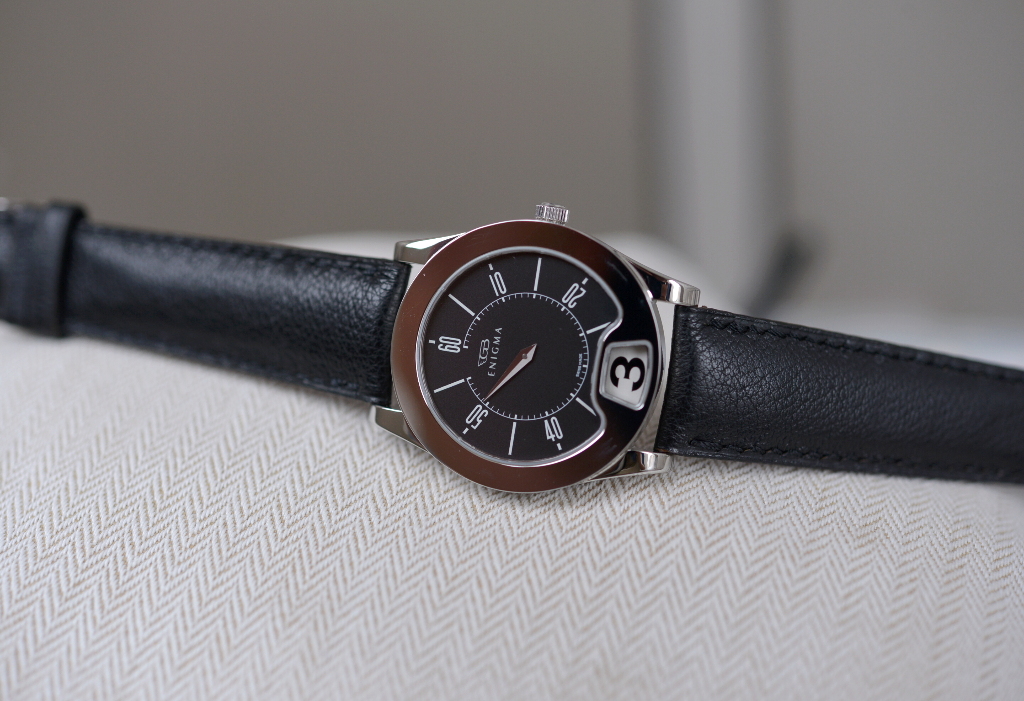 エニグマ GIANNI BULGARI バイタイム エキセントリック “ジャンピングアワー” 114163S