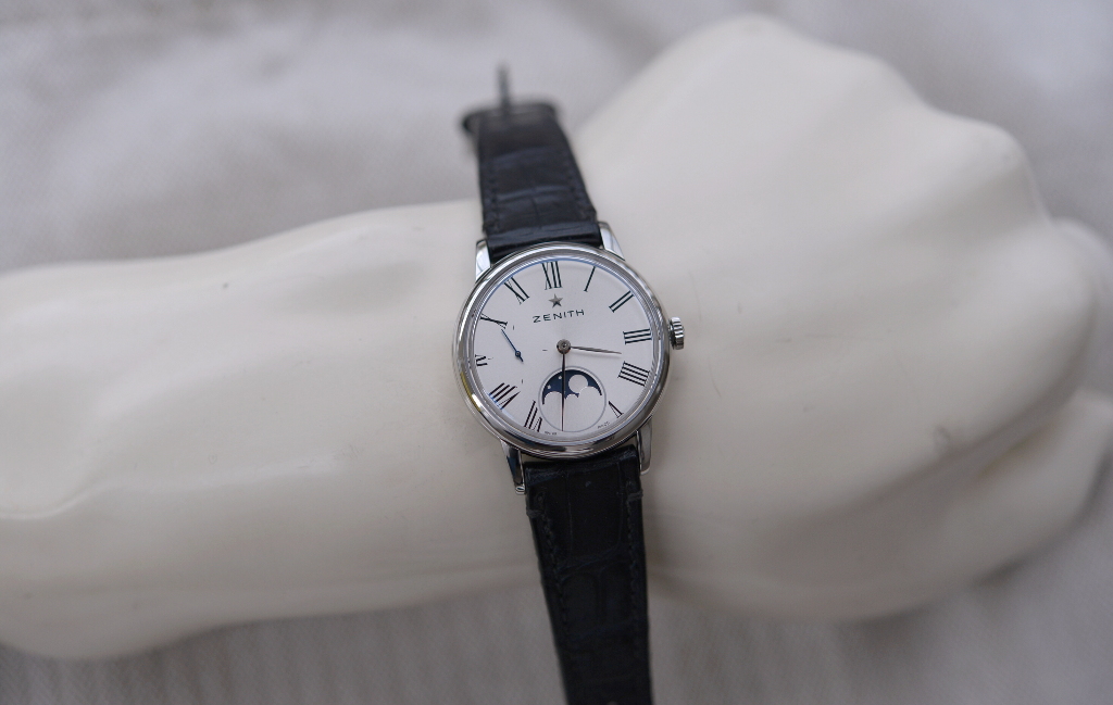 ゼニス エリート レディ ムーンフェイズ 03.2330.692/02.C714