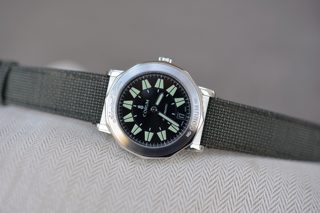 コルム クラシック アドミラルズカップ 89.440.20