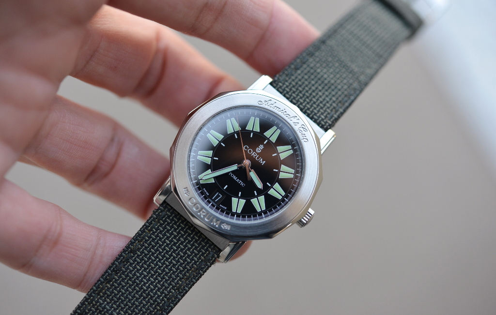 コルム クラシック アドミラルズカップ 89.440.20