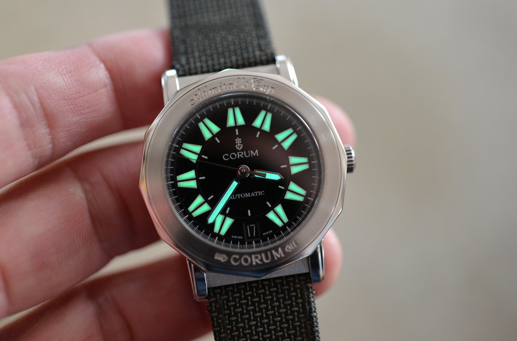 コルム クラシック アドミラルズカップ 89.440.20